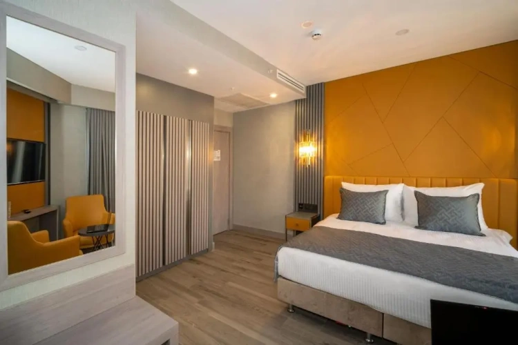 Family Suite with balcony