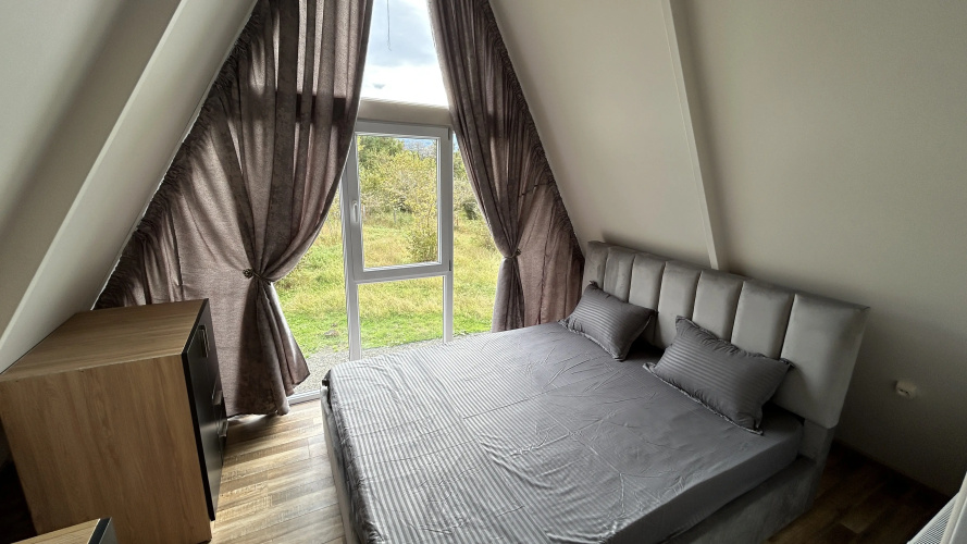 Cozy With Mountain View Villa