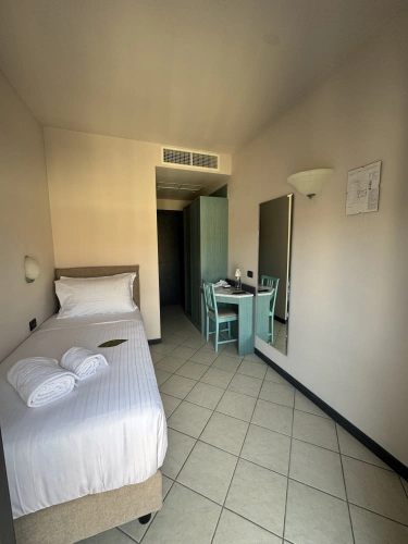 Standard Single room with balcony