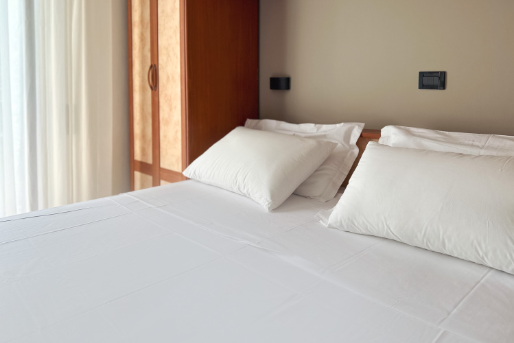 Standard Triple room with balcony