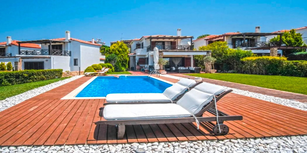 Luez Private Pool Elani Villa