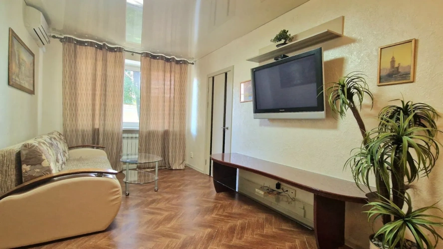 2 Bedrooms Double Apartment with city view