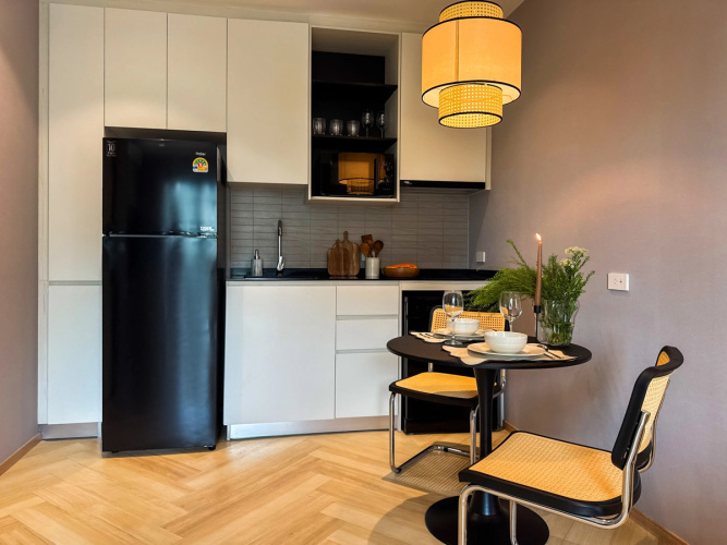 Modern 1Bdr with Pool View the Title Legendary Flat