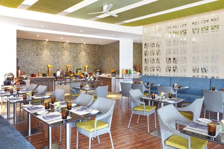 Radisson Hotel Kandy photo 21