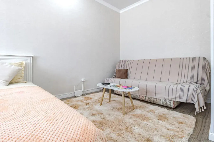Nezhny Persik Flat
