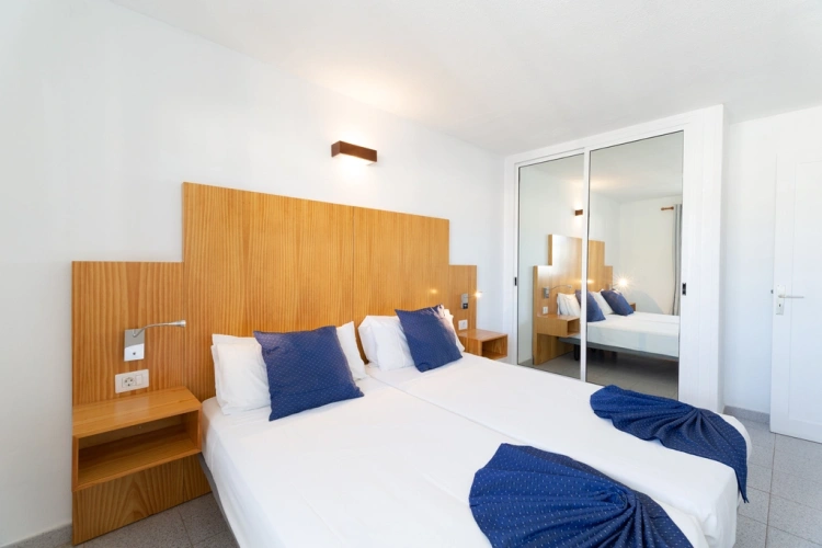 1 Bedroom Twin Apartment