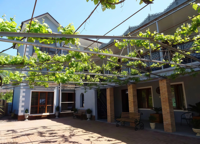 Globus Guest house