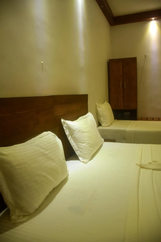 Deluxe Triple room with balcony and with view
