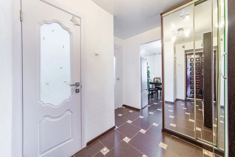 V Tikhom Tsentre Nemiga Flat