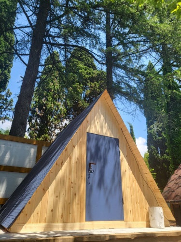 Double Chalet with sea view (shared bathroom on the street)