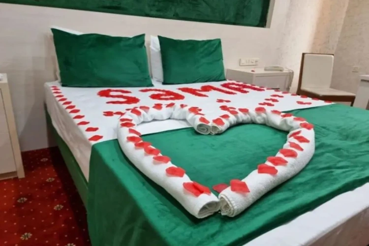 Superior Double room with city view