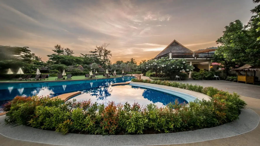 Resort Chada Lanta Beach Resort