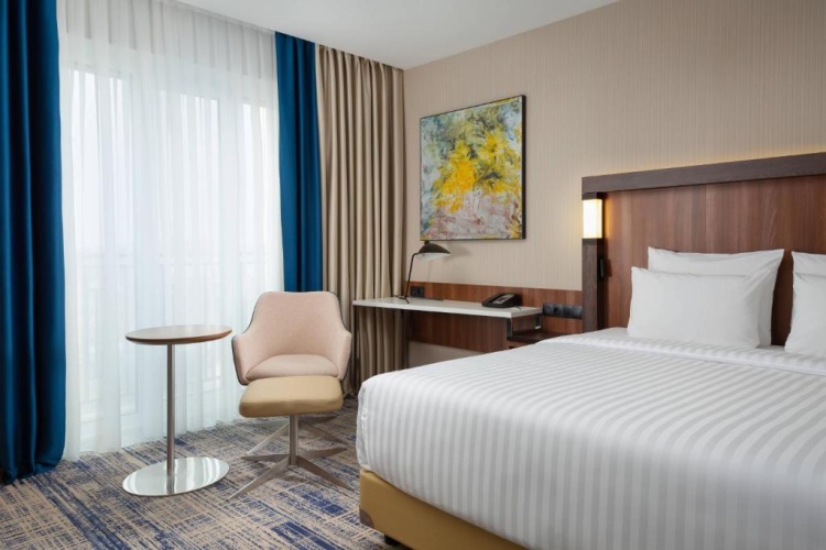 Double Junior Suite with city view