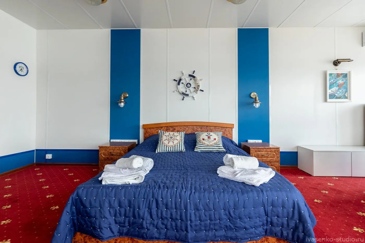 Фотография номера базы отдыха Плавучий рыболовный комплекс Васильсурская слобода