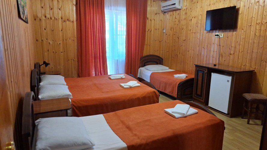 Standard Quadruple room