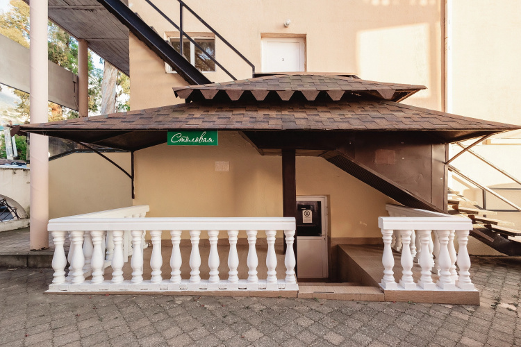 Tarba Hotel