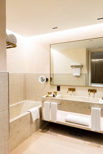 Erth Abu Dhabi photo 9