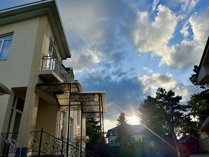 Отель Mountains