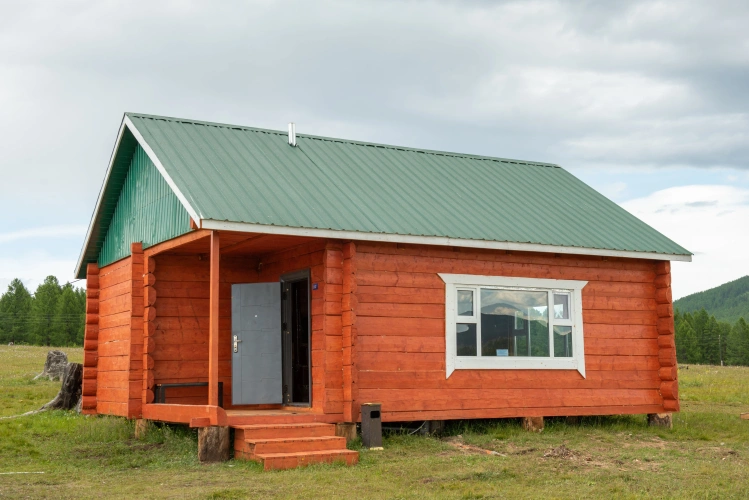 1 Bedroom Cottage with lake view