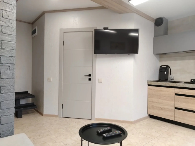Dvukhurovnevaya Ryadom S Tsentrom Flat