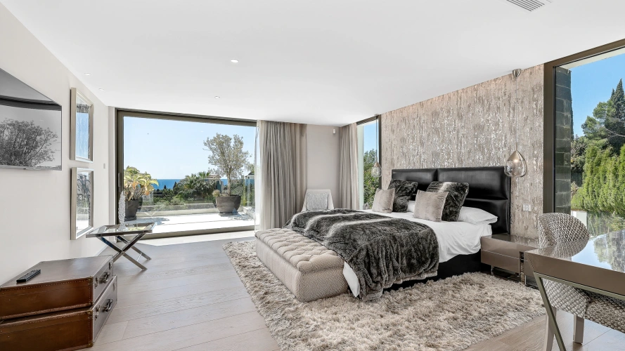 Villa 8 Bedroom