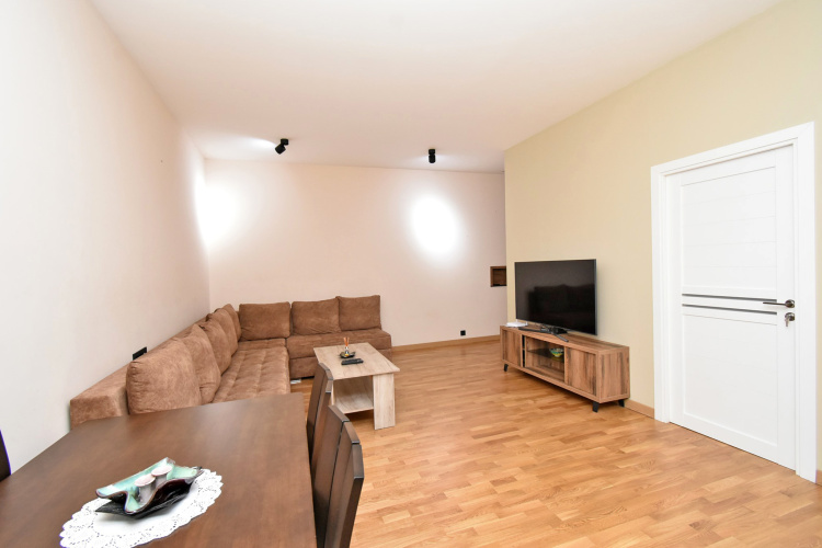 Na Abovyana 13 Apartments