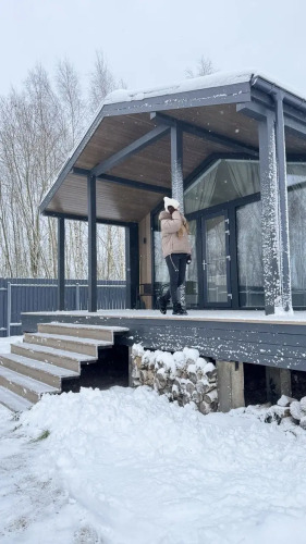 Фотография номера Коттеджа Частный дом с сауной, детской и спортивной площадкой