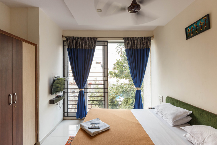 1 Bedroom Apartment with view