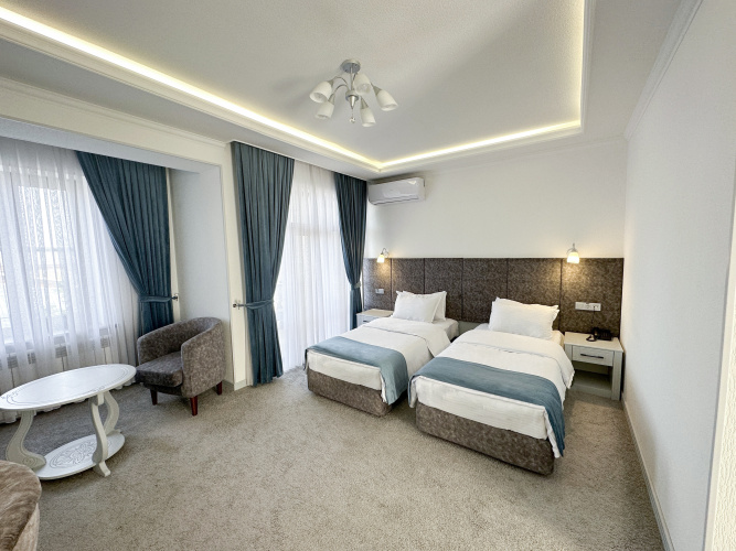 Double Suite with city view