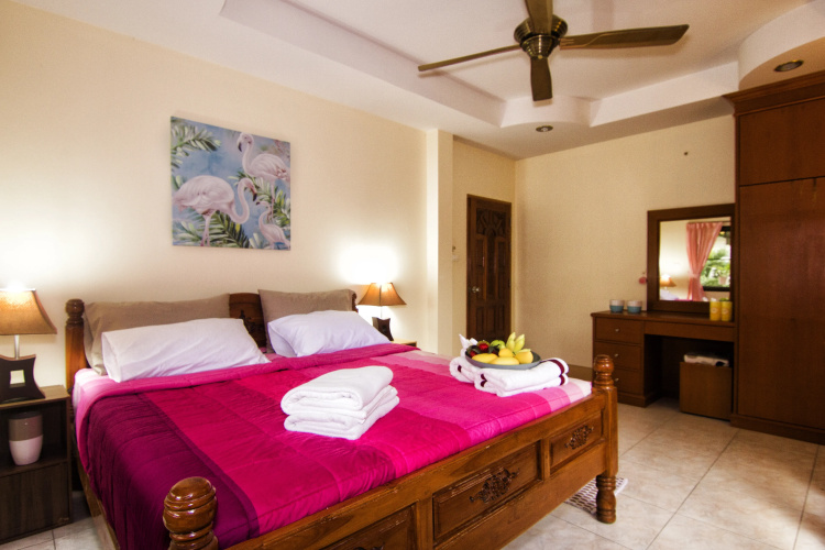 Zaza 2 Bang Tao Villa