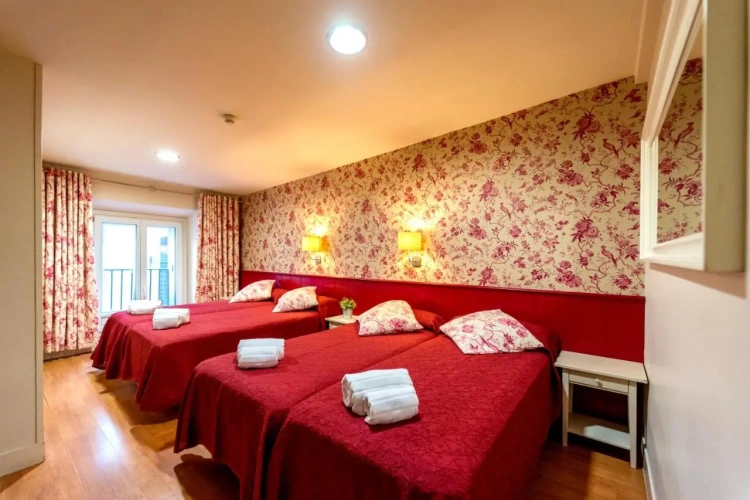Standard Quadruple Family room