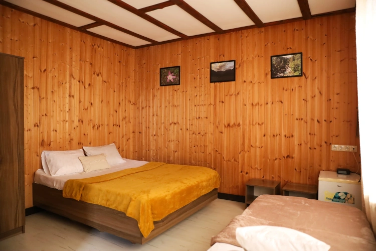 1 Bedroom Comfort room with courtyard view