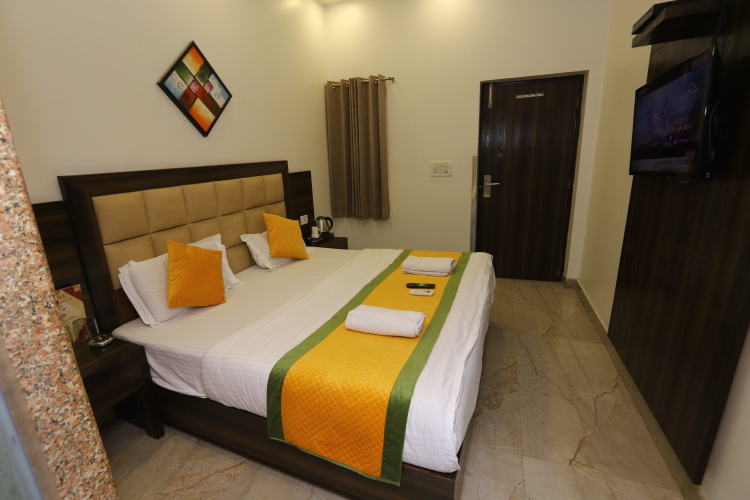 Deluxe Double room