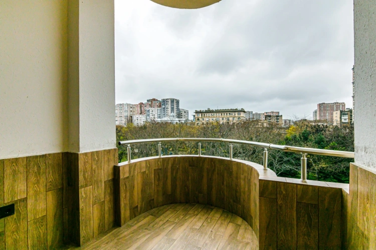 2 Bedrooms Suite with balcony