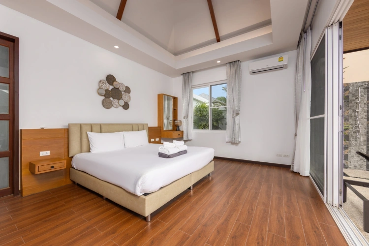 2 Bedrooms Villa with pool view