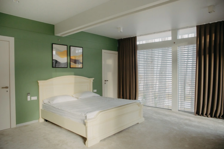 5 Bedrooms Luxury Villa with balcony