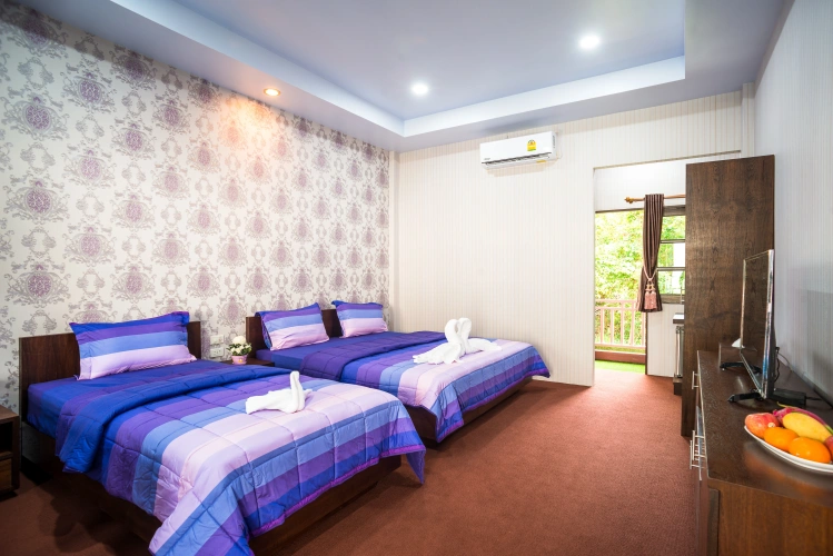 Deluxe Triple room with balcony and with view