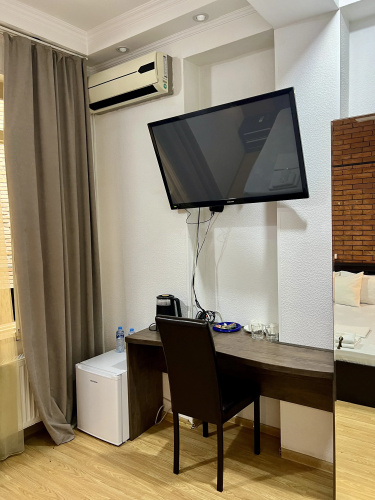 Vernisa Hotel