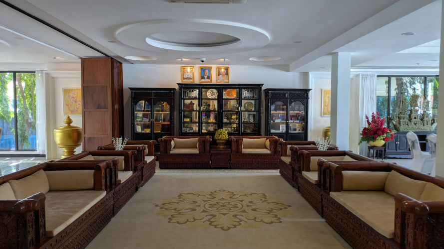 Jaya Suites Hotel