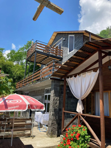 Otdykh u Zaura Mini hotel