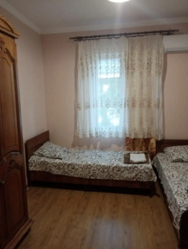 Raisa Guest house