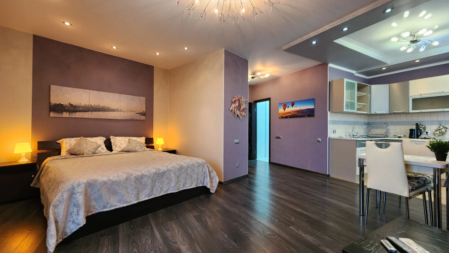 Фотография номера квартиры Апартаменты WinWin (ВинВин) в центре на набережной озера Кабан