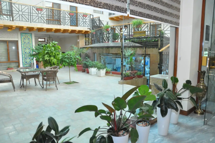 Qala Hotel