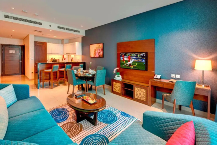 Royal Continental Suites photo 13