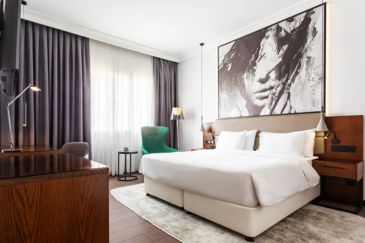 Executive Suite