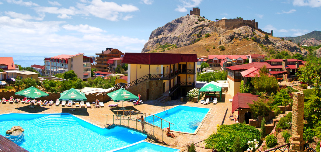 Гостиница бастион судак. Судак 2022. Крым судак отель бастион официальный сайт. Гостевой дом лаванда солнечная долина. Судак ул сурожская отель с бассейном.