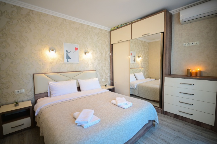 Guest rooms