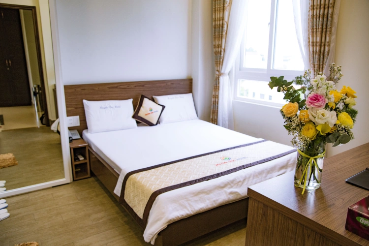 Standard Double room with view