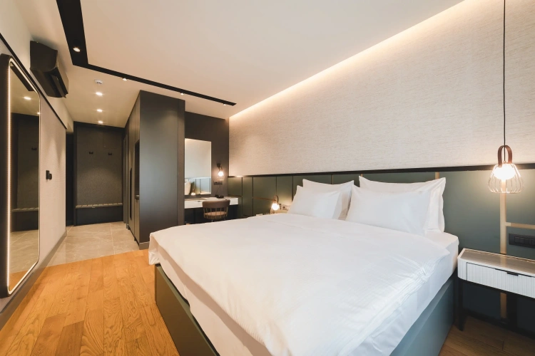 Standard Double room with balcony and with city view