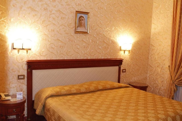 Hotel Pace Helvezia photo 7